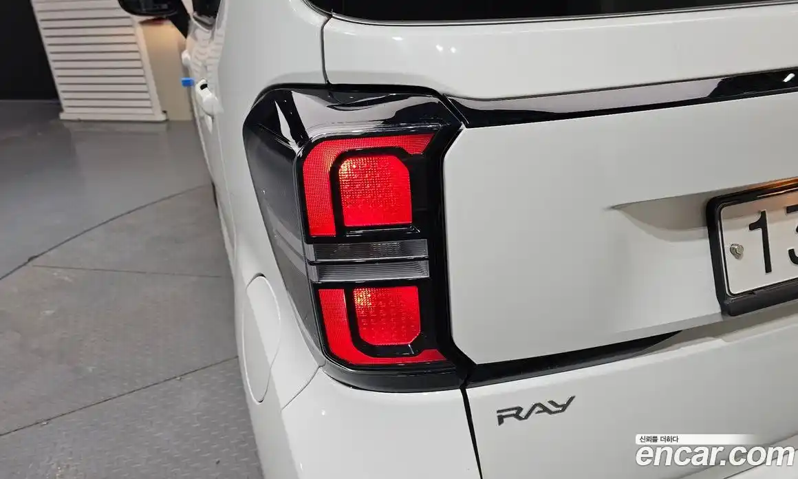 Kia Ray 2023 1.0 гидро в Москве № 1538427, фото 8