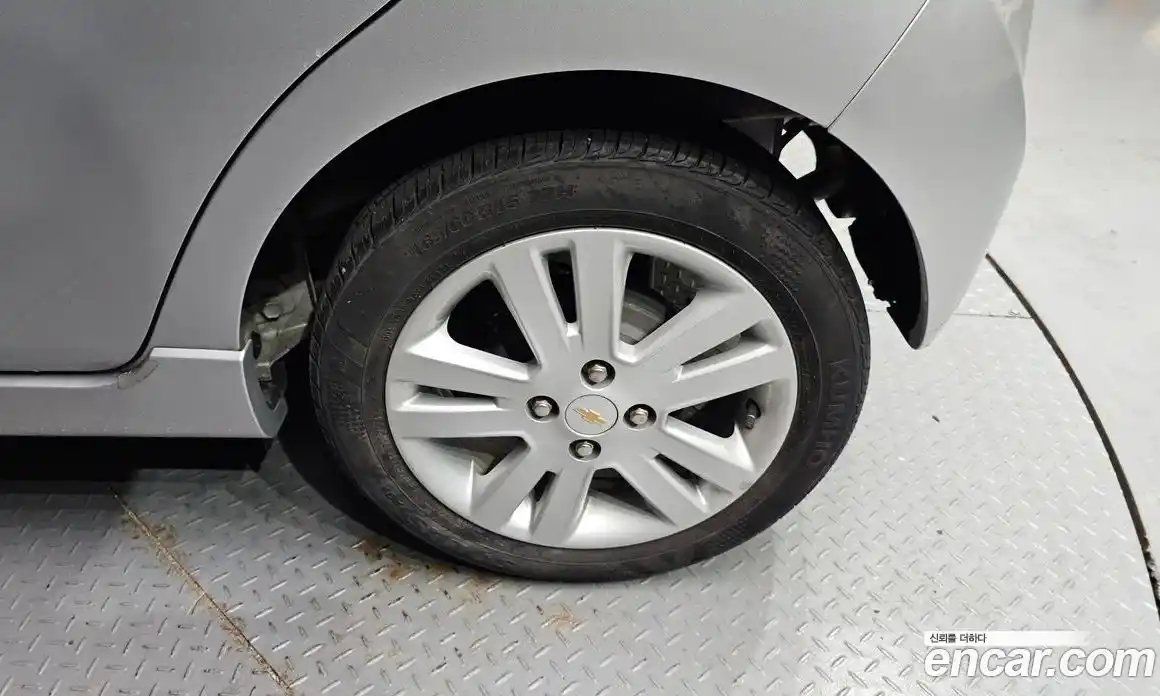 Chevrolet Spark 2014 1.0 гидро в Москве № 1541130, фото 7