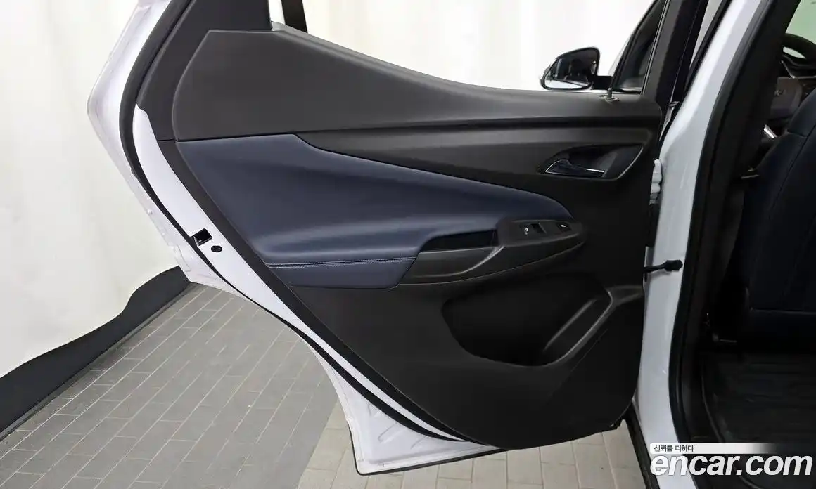 Chevrolet 볼트 EUV 2022 0.2 гидро в Москве № 1541193, фото 15