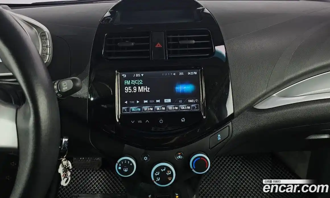 Chevrolet Spark 2015 1.0 гидро в Москве № 1541226, фото 20