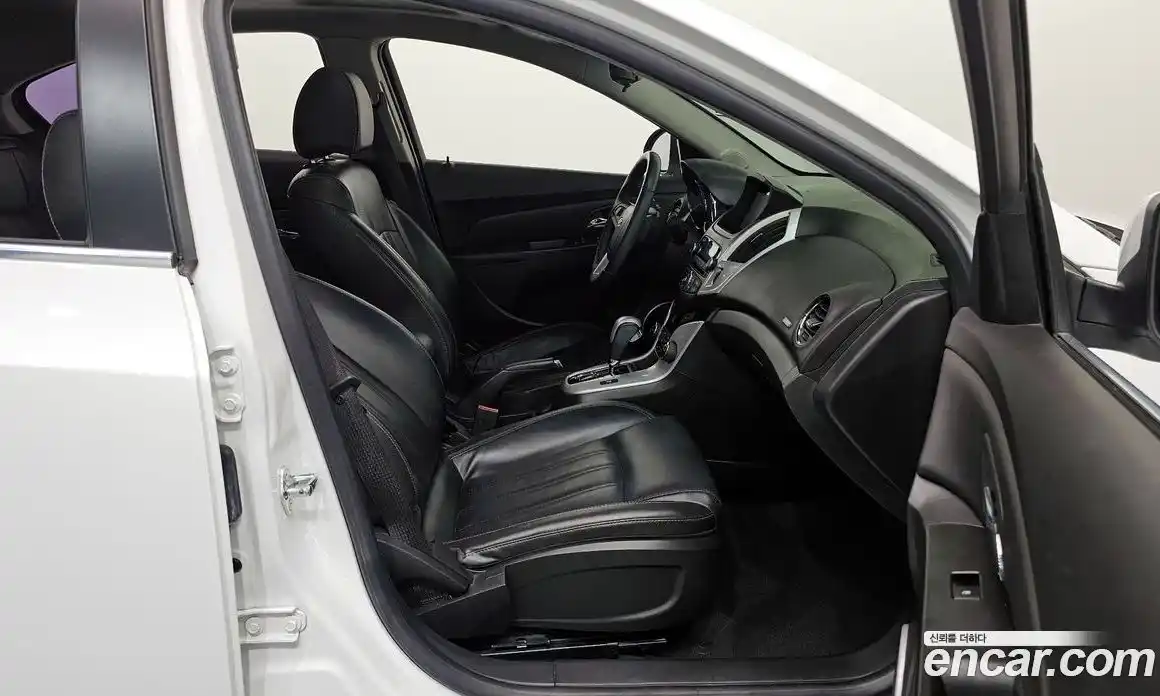 Chevrolet Cruze 2014 1.8 гидро в Москве № 1541680, фото 17