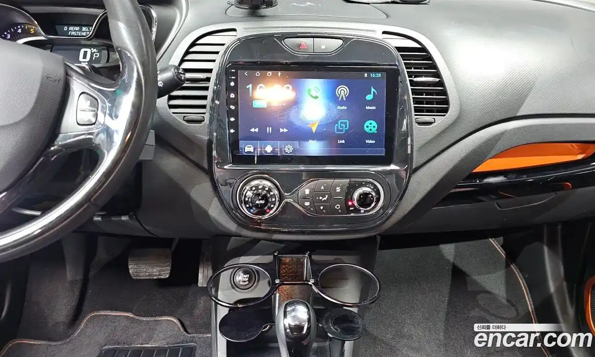 Renault QM3 2015 1.5 гидро в Москве № 1543590, фото 18