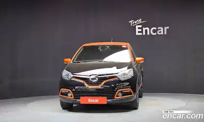 Renault QM3 2015 1.5 гидро в Москве № 1543590, миниатюра 3
