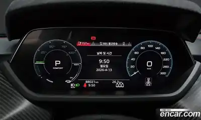 Audi RS e-tron GT 2022 0.1 гидро в Москве № 1546222, миниатюра 11
