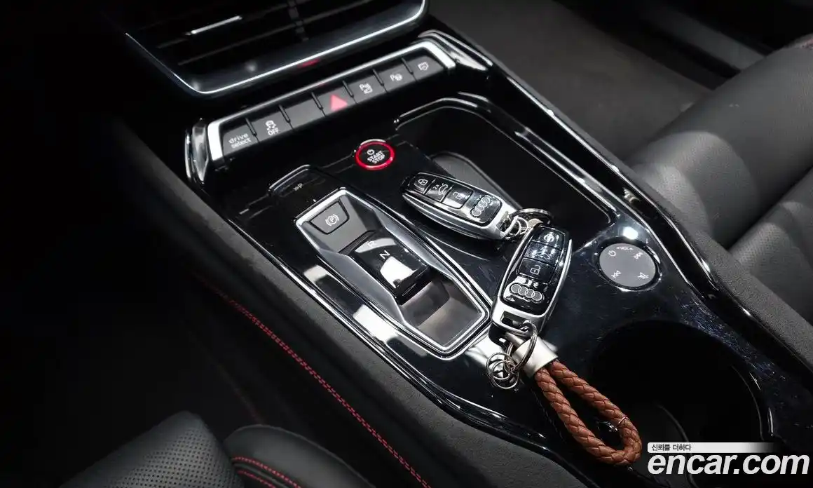 Audi RS e-tron GT 2022 0.1 гидро в Москве № 1546222, фото 12