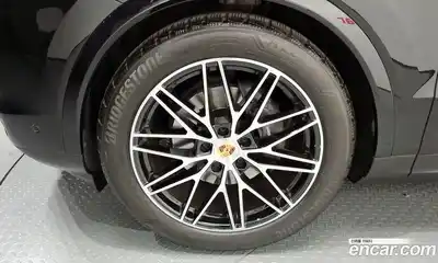 Porsche Cayenne 2024 3.0 гидро в Москве № 1547123, миниатюра 5