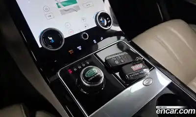 Land Rover Range-Rover Velar 2018 3.0 гидро в Москве № 1547642, миниатюра 12