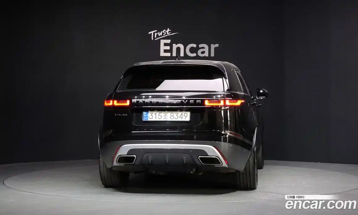 Land Rover Range-Rover Velar 2018 3.0 гидро в Москве № 1547642, фото 4