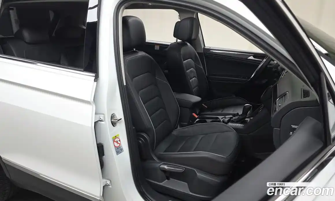 Volkswagen Tiguan 2020 2.0 гидро в Москве № 1549259, фото 18