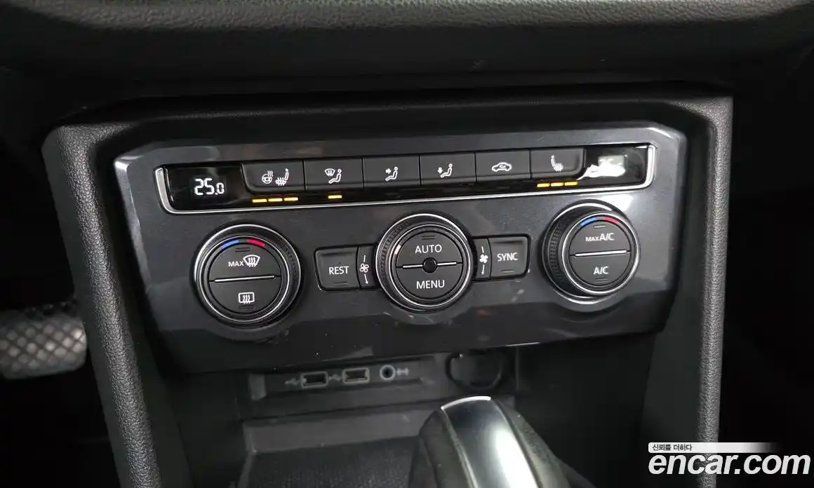 Volkswagen Tiguan 2020 2.0 гидро в Москве № 1549259, фото 23