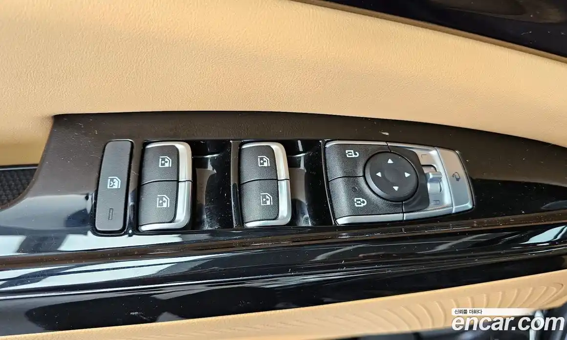 Kia Canival 2020 3.5 гидро в Москве № 1611552, фото 30