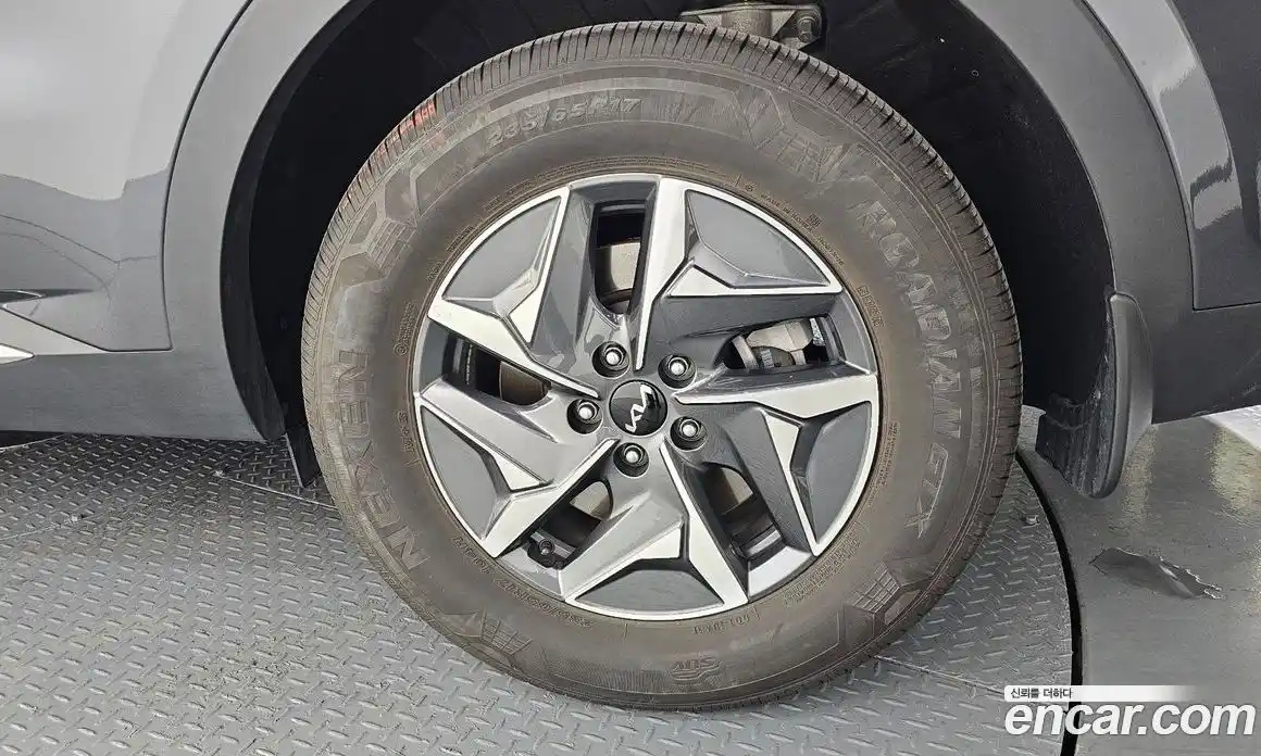 Kia Sorento 2022 1.6 гидро в Москве № 1611638, фото 7