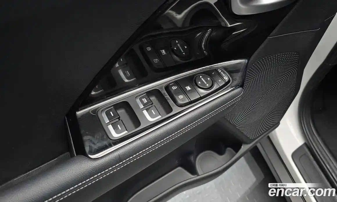 Kia Niro 2021 1.6 гидро в Москве № 1611700, фото 20