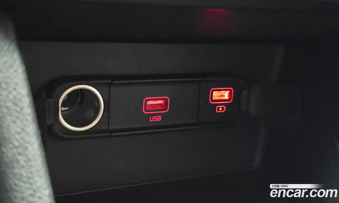 Kia Niro 2021 1.6 гидро в Москве № 1611700, фото 27