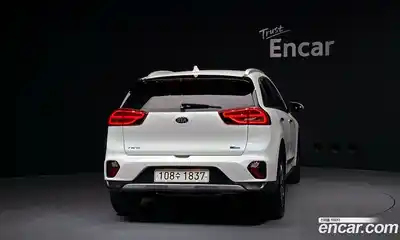 Kia Niro 2021 1.6 гидро в Москве № 1611700, миниатюра 4