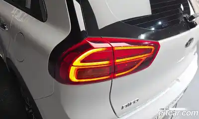 Kia Niro 2021 1.6 гидро в Москве № 1611700, миниатюра 9