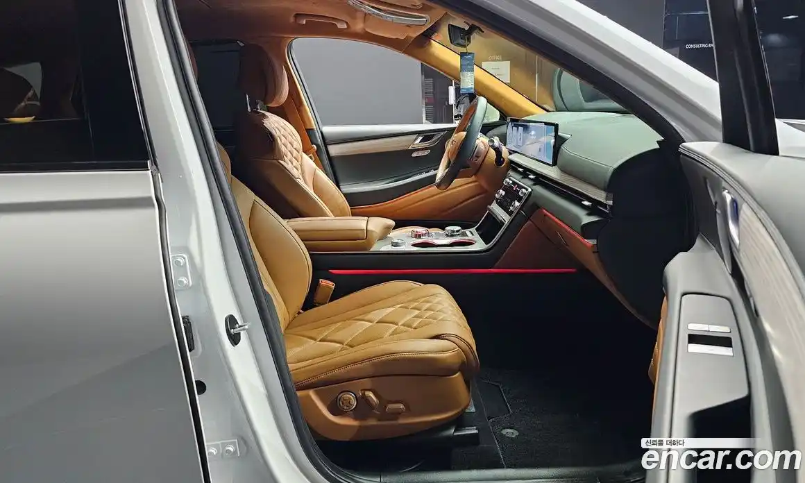 Genesis GV80 2024 2.5 гидро, фото 17