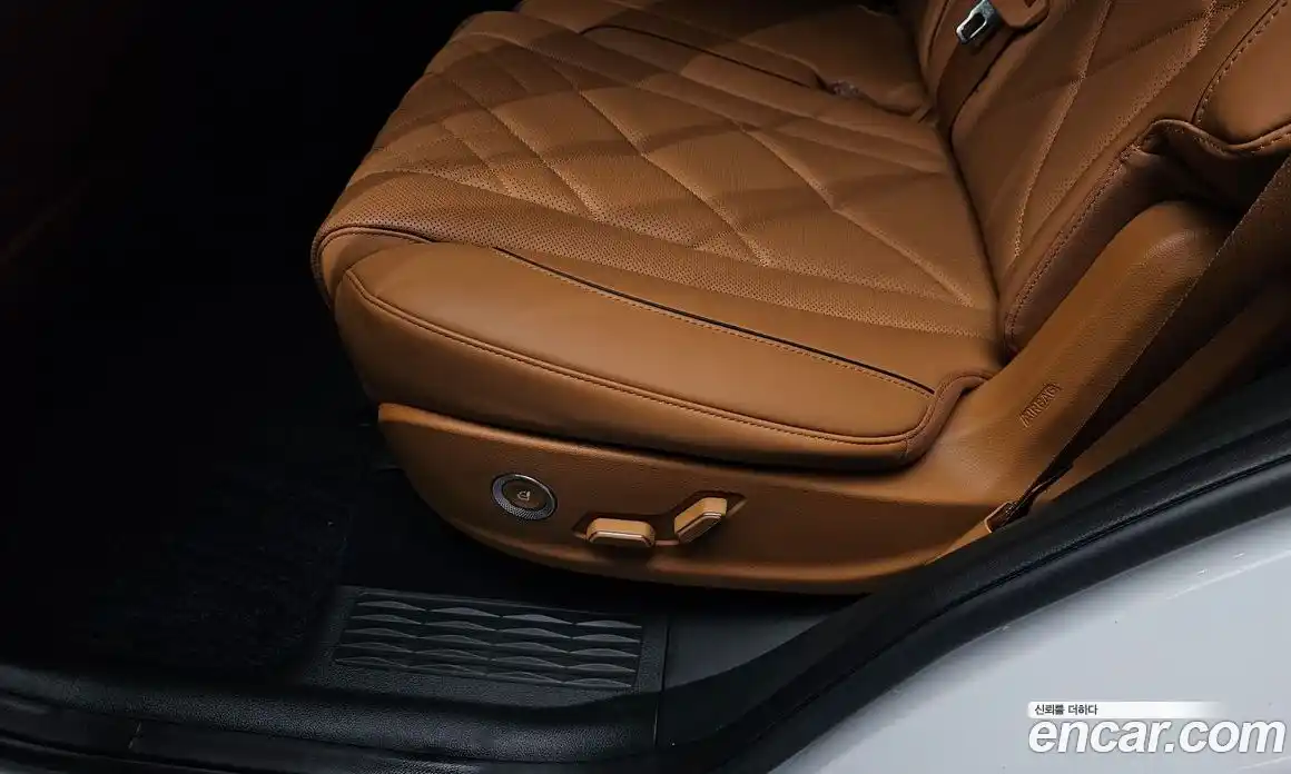 Genesis GV80 2024 2.5 гидро, фото 33