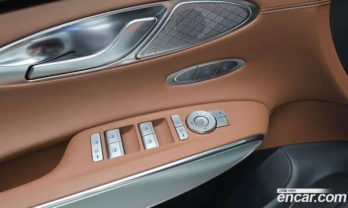 Genesis GV70 2021 2.5 гидро в Москве № 1611949, фото 28