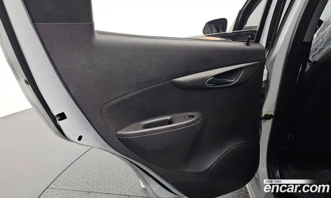 Chevrolet Spark 2015 1.0 гидро в Москве № 1614300, фото 15