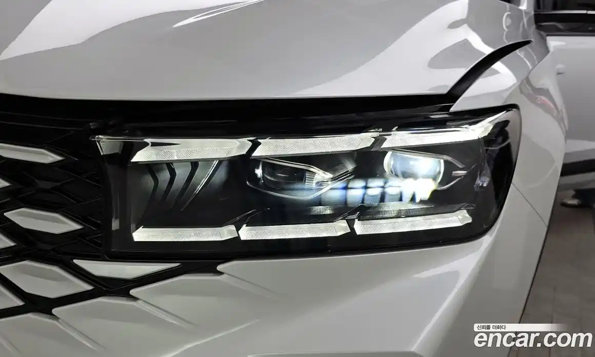 Renault Grand Koleos 2024 1.5 гидро в Москве № 1615104, фото 8
