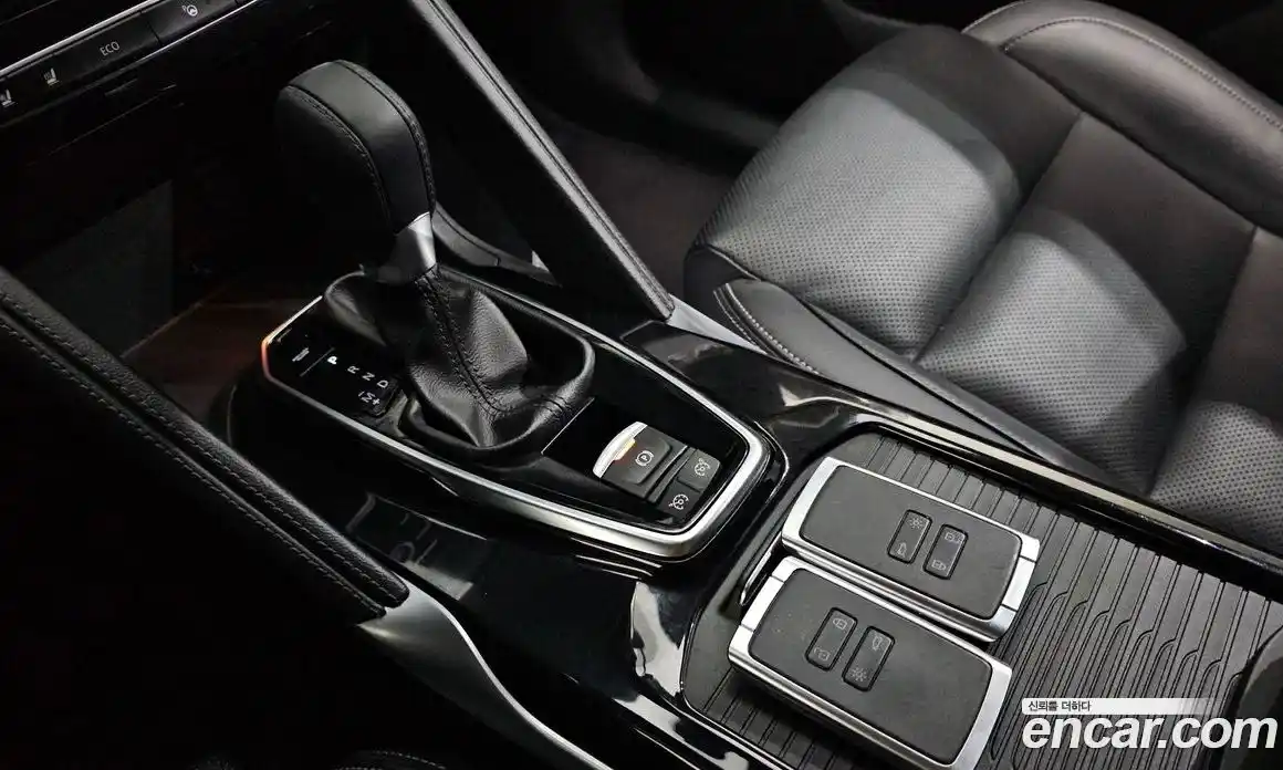 Renault QM6 2019 2.0 гидро в Москве № 1615205, фото 12