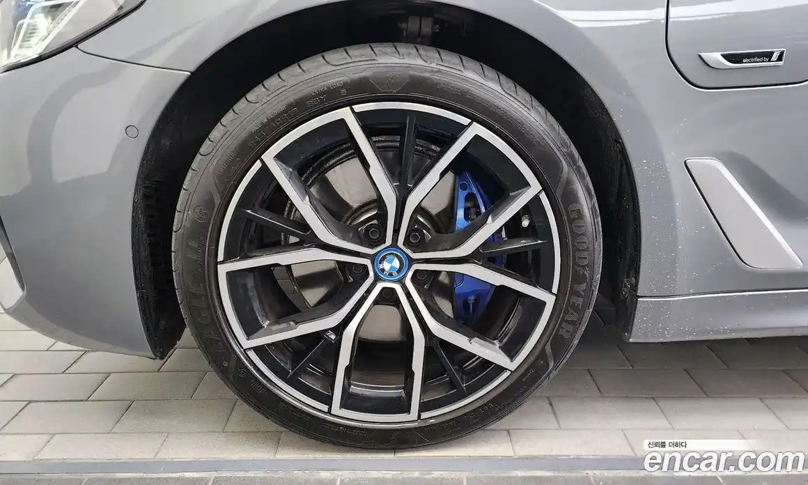 BMW 5-Series 2023 2.0 гидро в Москве № 1616286, фото 4