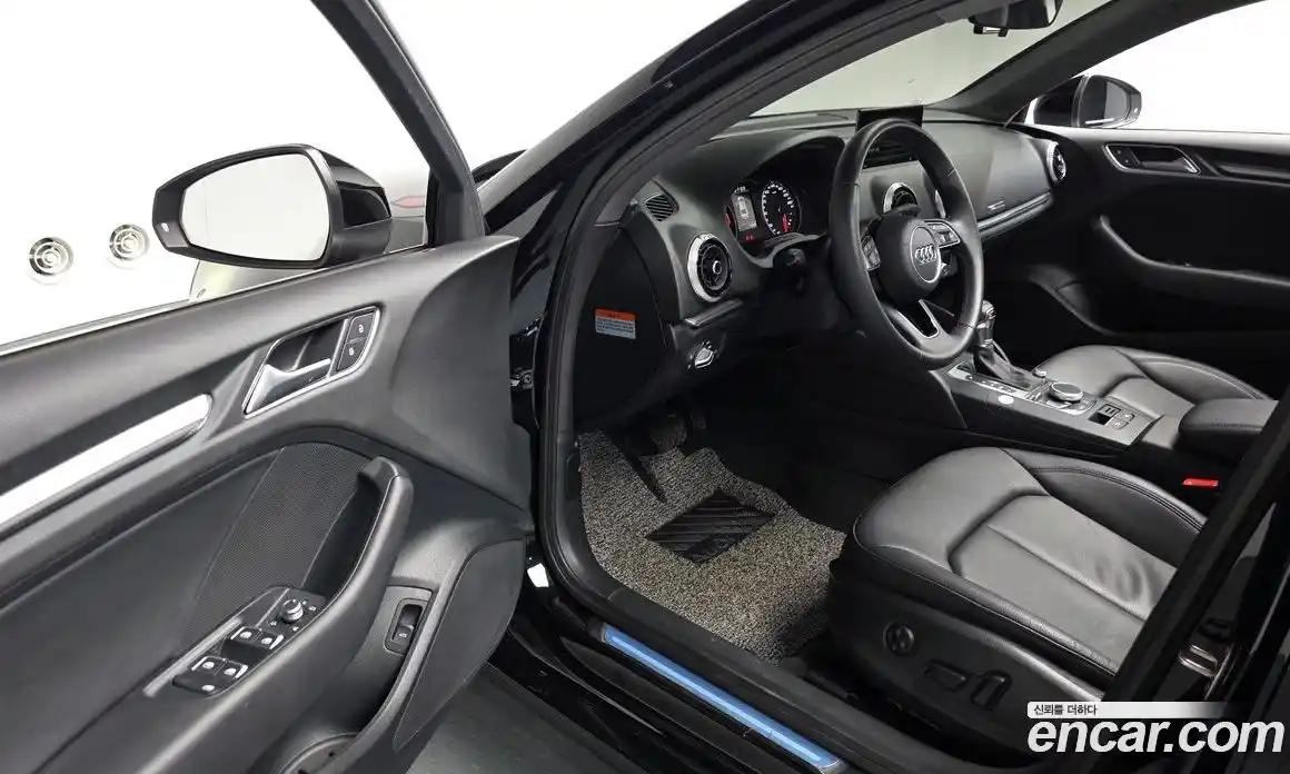 Audi A3 2020 2.0 гидро в Москве № 1617633, фото 13