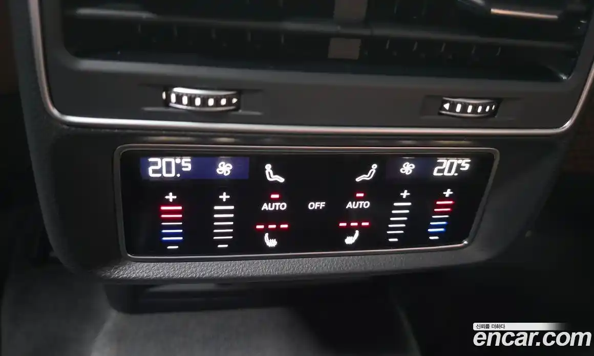Audi Q7 2022 3.0 гидро в Москве № 1617996, фото 23
