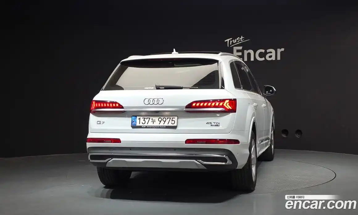 Audi Q7 2022 3.0 гидро в Москве № 1617996, фото 4