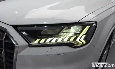 Audi Q7 2022 3.0 гидро в Москве № 1617996, миниатюра 8