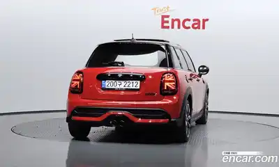 Mini Cooper 2022 2.0 гидро в Москве № 1619999, миниатюра 4