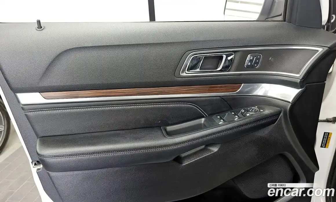 Ford Explorer 2017 2.3 гидро в Москве № 1624977, фото 14