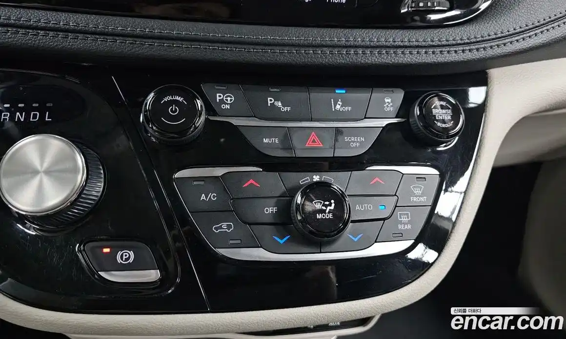 Chrysler Pacifica 2020 3.6 гидро в Москве № 1626062, фото 24