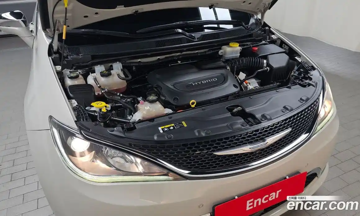 Chrysler Pacifica 2020 3.6 гидро в Москве № 1626062, фото 6