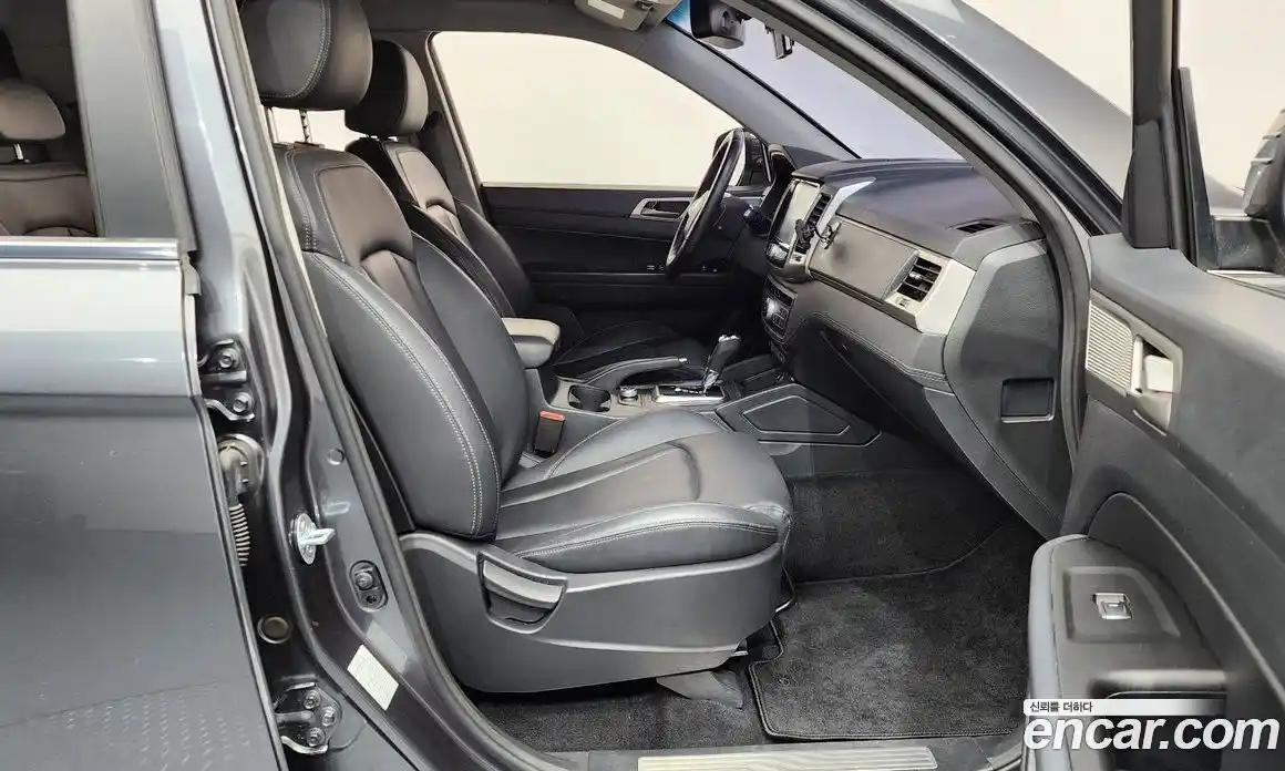 SsangYong Rexton 2018 2.2 гидро в Москве № 1686180, фото 17