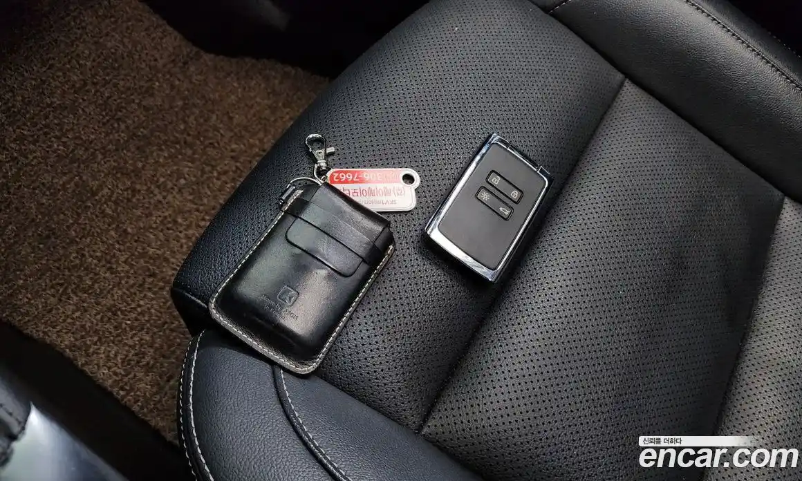 Renault QM6 2018 2.0 гидро в Москве № 1688637, фото 34
