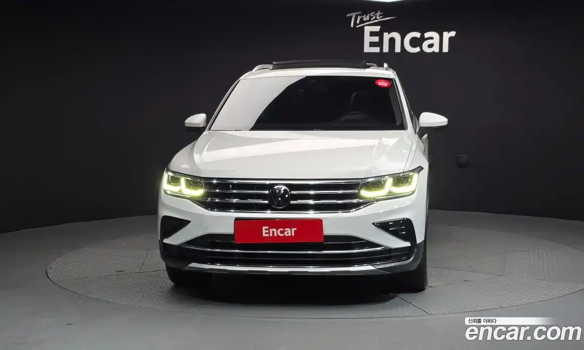 Volkswagen Tiguan 2022 2.0 гидро в Москве № 1693084, фото 3