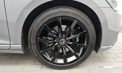 Volkswagen Passat 2022 2.0 гидро в Москве № 1693142, миниатюра 7