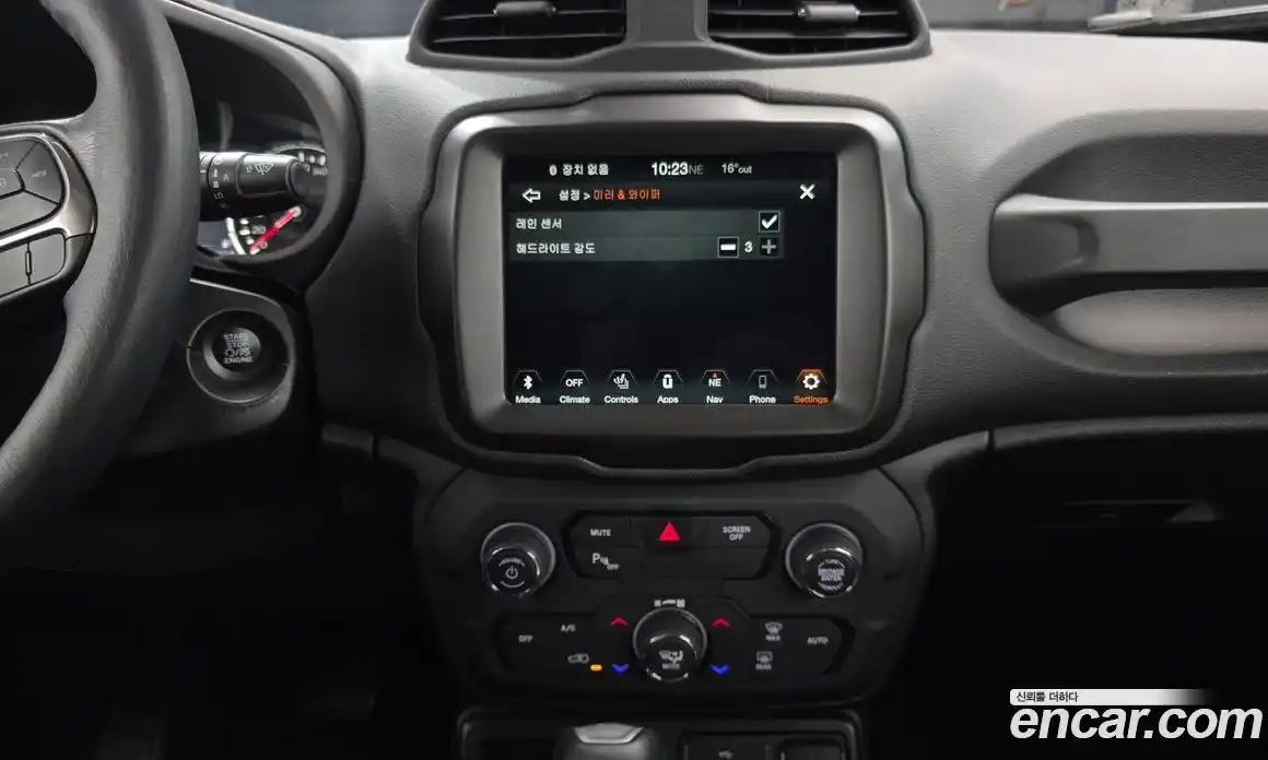 Jeep Renegade 2019 2.4 гидро в Москве № 1693769, фото 19