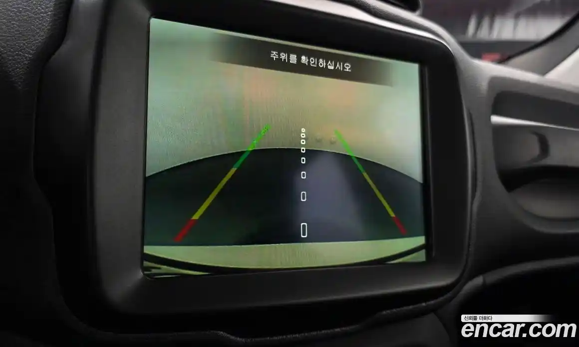 Jeep Renegade 2019 2.4 гидро в Москве № 1693769, фото 21