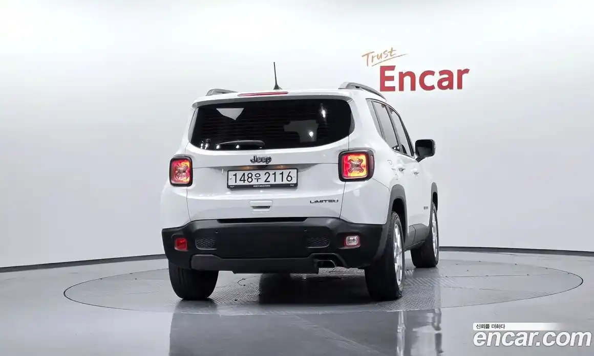 Jeep Renegade 2019 2.4 гидро в Москве № 1693769, фото 3