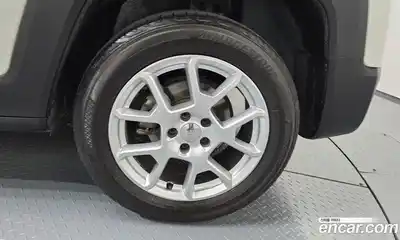 Jeep Renegade 2019 2.4 гидро в Москве № 1693769, миниатюра 6