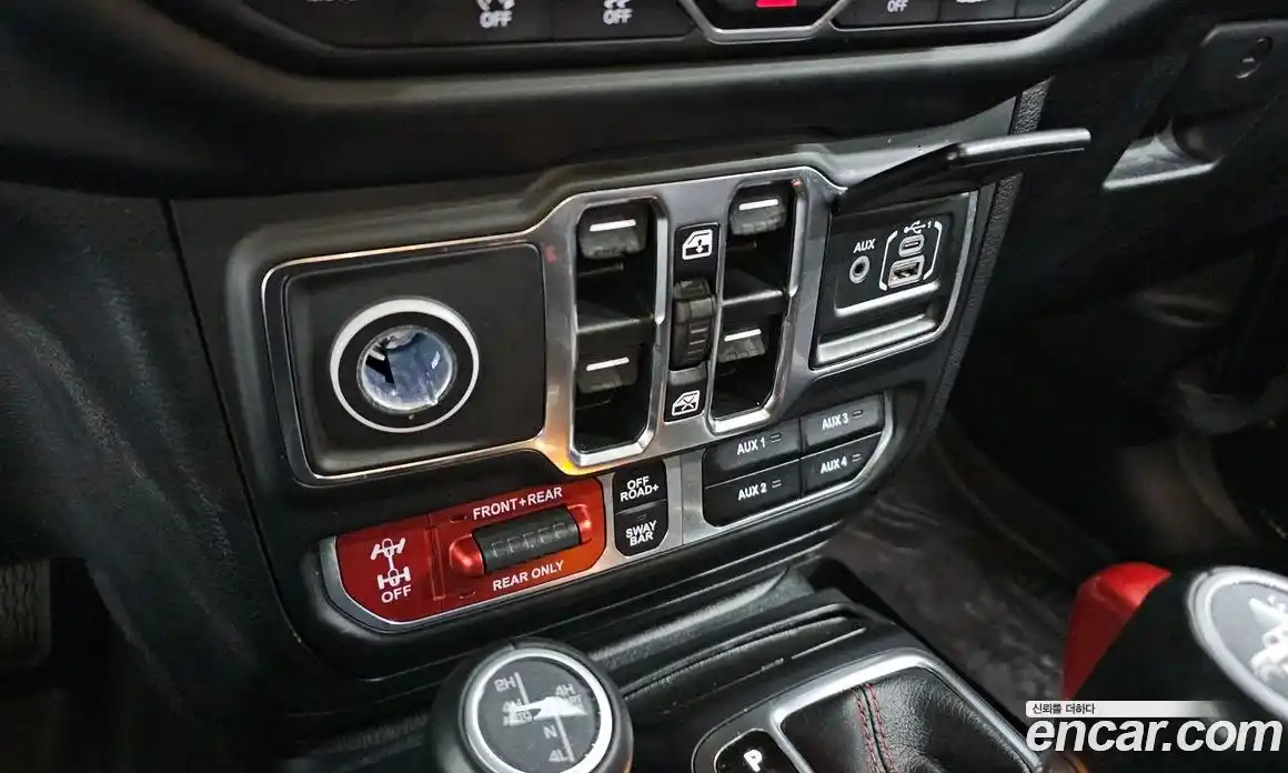 Jeep Gladiator 2021 3.6 гидро в Москве № 1693836, фото 21