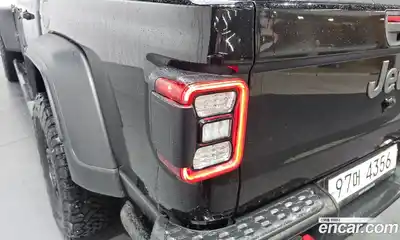 Jeep Gladiator 2021 3.6 гидро в Москве № 1693836, миниатюра 9