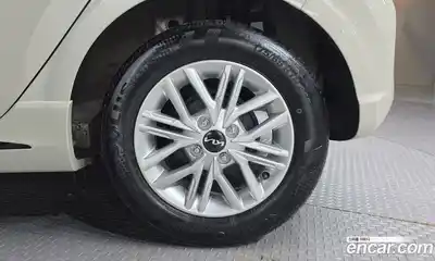 Kia Morning 2023 1.0 гидро в Москве № 1758499, миниатюра 5