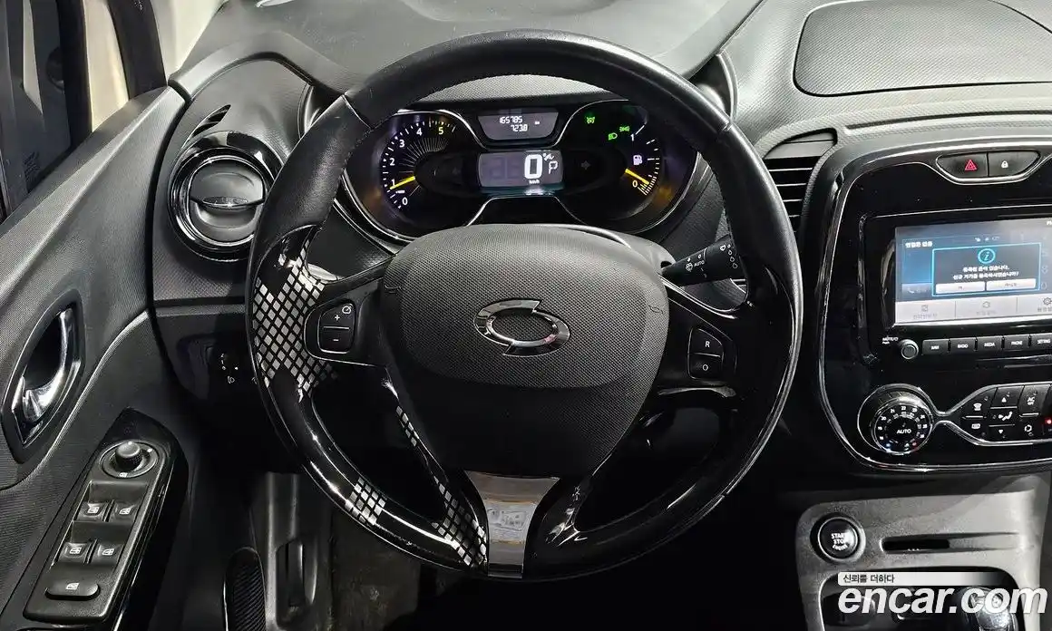 Renault QM3 2014 1.5 гидро в Москве № 1761519, фото 21
