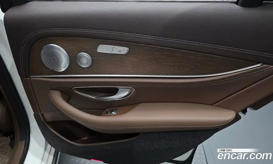 Mercedes-Benz E-Class 2020 2.0 гидро в Москве № 1762854, фото 15