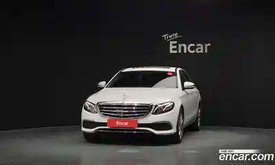 Mercedes-Benz E-Class 2020 2.0 гидро в Москве № 1762854, миниатюра 3