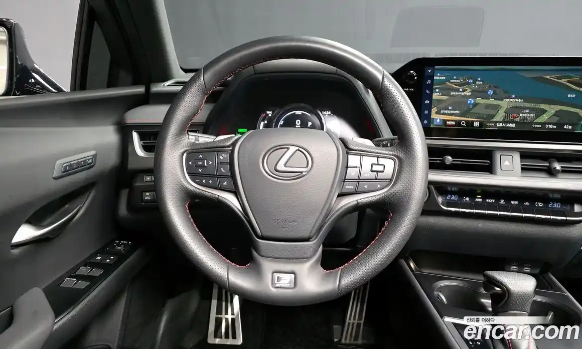 Lexus UX 2023 2.0 гидро в Москве № 1764881, фото 18
